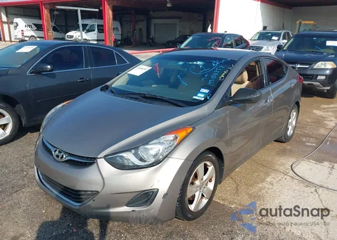 2013 Hyundai Elantra Gls z USA, uszkodzony, nr VIN 5NPDH4AE8DH381021